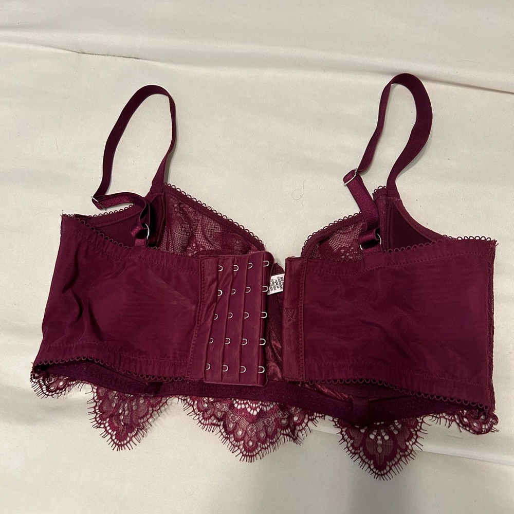 Lace Bra - Picture 3 of 4
